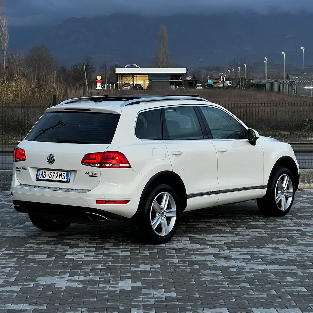 Image of VW TUAREG 2014
