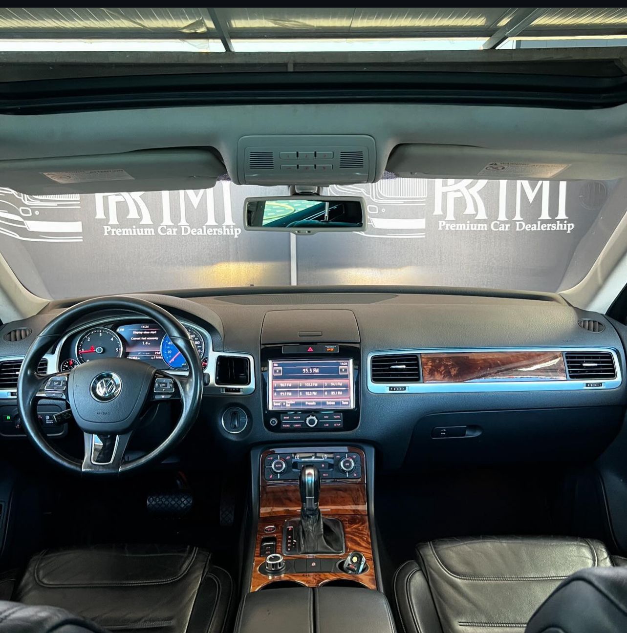 Image of VW TOUAREG 2014