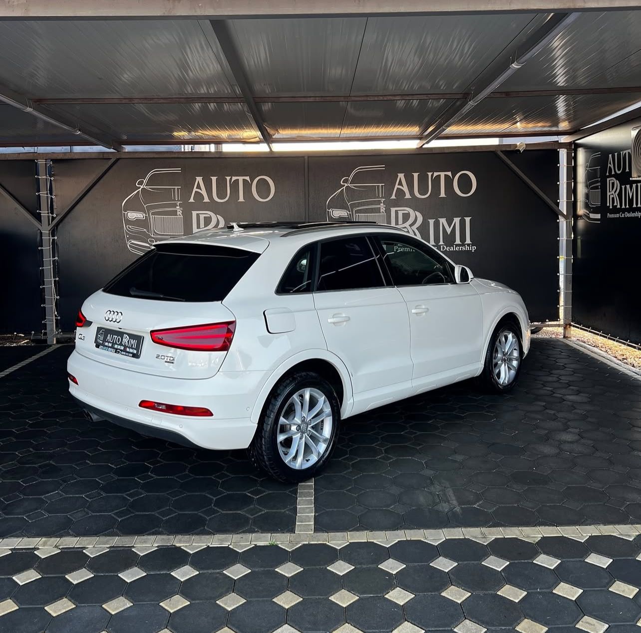 Image of AUDI Q3
